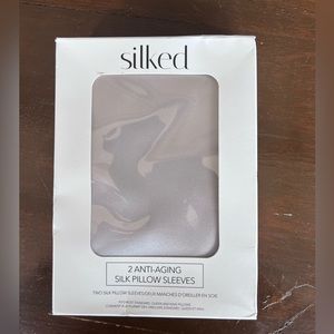 Silked Pillow sleeves - 2 pack